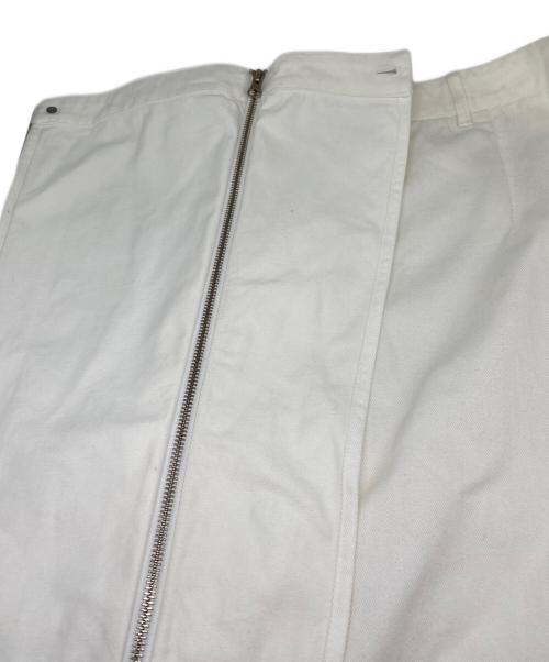 MM6 Maison Margiela（エムエムシックスメゾンマルジェラ）MM6 Maison Margiela (エムエムシックスメゾンマルジェラ) 変形デニムスカート ホワイト サイズ:38の古着・服飾アイテム