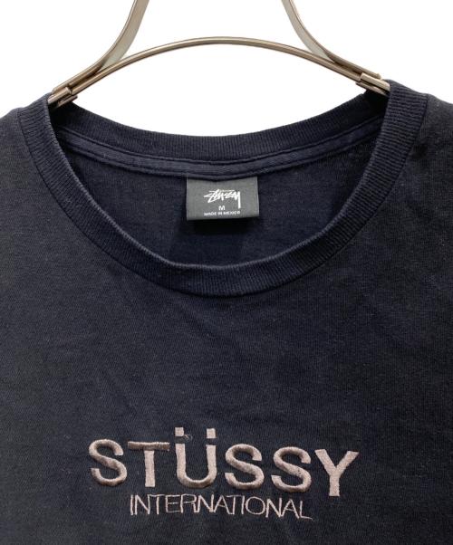 stussy（ステューシー）stussy (ステューシー) ロゴプリントtシャツ ブラック サイズ:Mの古着・服飾アイテム