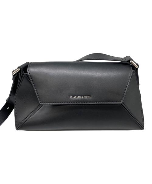 CHARLES & KEITH（チャールズアンドキース）CHARLES & KEITH (チャールズ＆キース) Nasrinショルダーバッグ ブラック 未使用品の古着・服飾アイテム