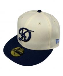 New Era（ニューエラ）の古着「キャップ」｜ホワイト×ネイビー