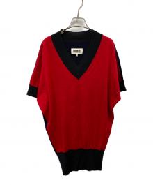 MM6 Maison Margiela（エムエムシックスメゾンマルジェラ）の古着「Vネックニット」｜レッド