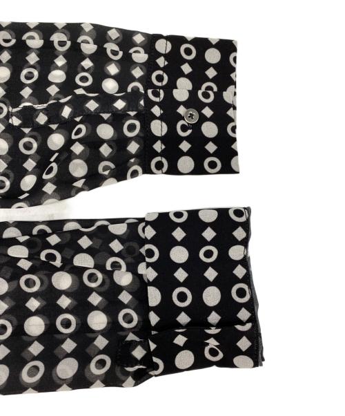 DIESEL Black Gold（ディーゼル ブラック ゴールド）DIESEL Black Gold (ディーゼル ブラック ゴールド) 総柄スタッズブラウス ブラック サイズ:38の古着・服飾アイテム