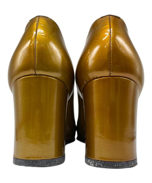 GUCCI（グッチ）GUCCI (グッチ) エナメルパンプス ゴールド サイズ:36 1/2の古着・服飾アイテム