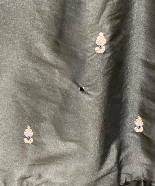 ne quittez pas（ヌキテパ）ne quittez pas (ヌキテパ) TOMORROW LAND (トゥモローランド) エンブロイダリーキャミソールワンピース ブラック サイズ:表記無しの古着・服飾アイテム