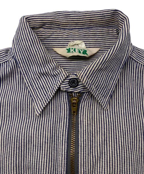 KEY（キービジュアルアーツ）KEY (キービジュアルアーツ) ストライプハーフジップシャツ ネイビー×ホワイト サイズ:-の古着・服飾アイテム
