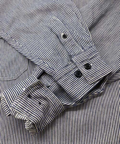 KEY（キービジュアルアーツ）KEY (キービジュアルアーツ) ストライプハーフジップシャツ ネイビー×ホワイト サイズ:-の古着・服飾アイテム