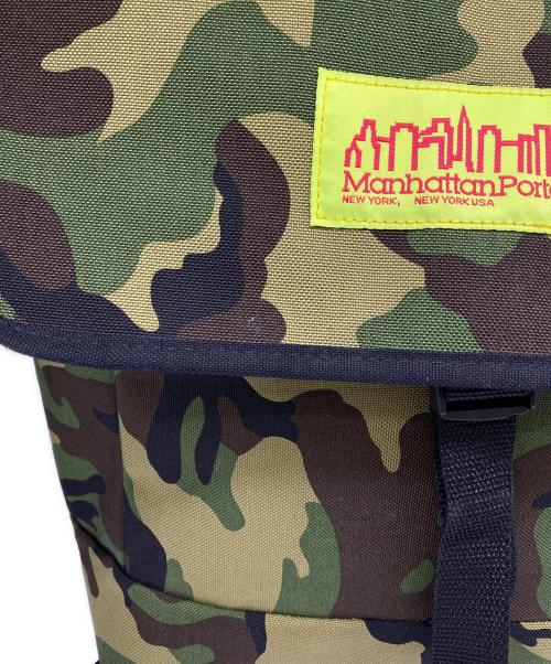 Manhattan Portage（マンハッタンポーテージ）Manhattan Portage (マンハッタンポーテージ) カモフラ柄リュック グリーンの古着・服飾アイテム