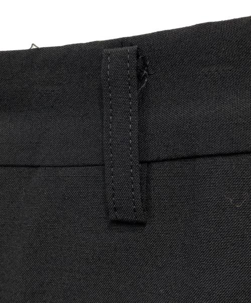 COMME des GARCONS HOMME PLUS（コムデギャルソンオムプリュス）COMME des GARCONS HOMME PLUS (コムデギャルソンオムプリュス) ステッチスラックス ブラック サイズ:Ｓの古着・服飾アイテム