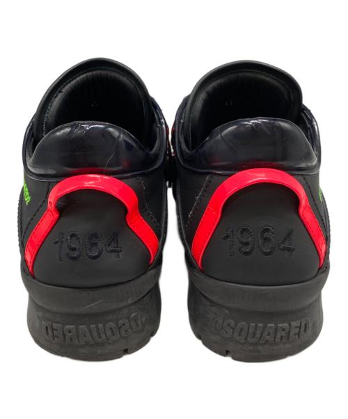 DSQUARED2（ディースクエアード）DSQUARED2 (ディースクエアード) ローカットスニーカー ブラック サイズ:42の古着・服飾アイテム