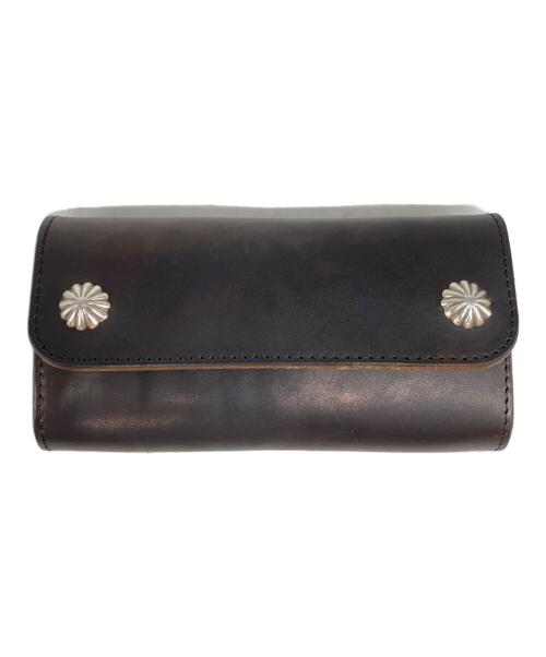 LARRY SMITH（ラリースミス）LARRY SMITH (ラリースミス) コンチョ付き長財布 ブラックの古着・服飾アイテム