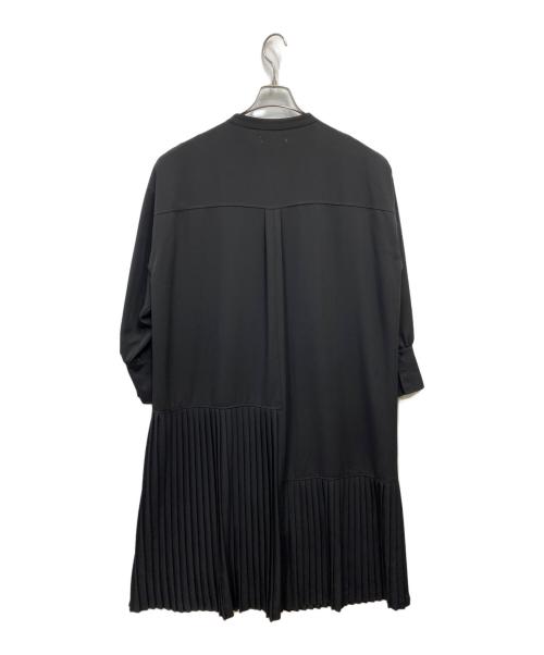 SUMISTYLE（スミスタイル）SUMISTYLE (スミスタイル) プリーツワンピース ブラック サイズ:FREEの古着・服飾アイテム