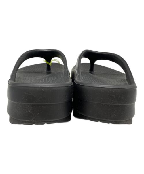 OOFOS（ウーフォス）OOFOS (ウーフォス) サンダル ブラック サイズ:25ｃｍの古着・服飾アイテム