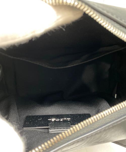 DIESEL（ディーゼル）DIESEL (ディーゼル) スタッズショルダーバッグ ブラックの古着・服飾アイテム