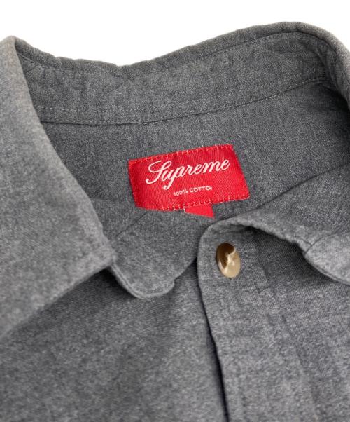 SUPREME（シュプリーム）SUPREME (シュプリーム) シャンブレーシャツ グレー サイズ:Mの古着・服飾アイテム