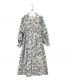 NATURAL BEAUTY BASIC（ナチュラルビューティーベーシック）の古着「ディープスリットボリュームサックワンピース」｜ホワイト