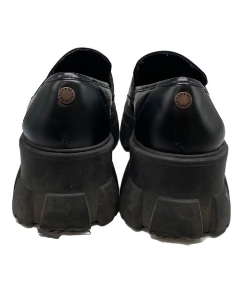 STEVE MADDEN（スティーブマデン）STEVE MADDEN (スティーブマデン) コインローファー ブラック サイズ:37の古着・服飾アイテム