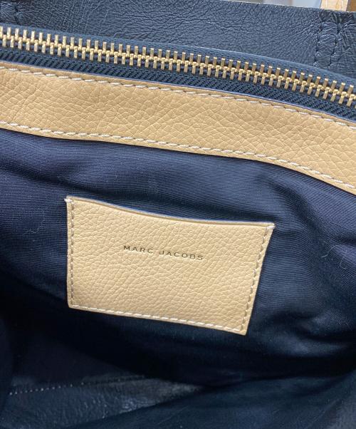 MARC JACOBS（マークジェイコブズ）MARC JACOBS (マークジェイコブズ) THE GRIND SHOPPER ベージュの古着・服飾アイテム