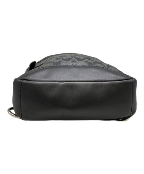COACH（コーチ）COACH (コーチ) ボディーバッグ ブラックの古着・服飾アイテム
