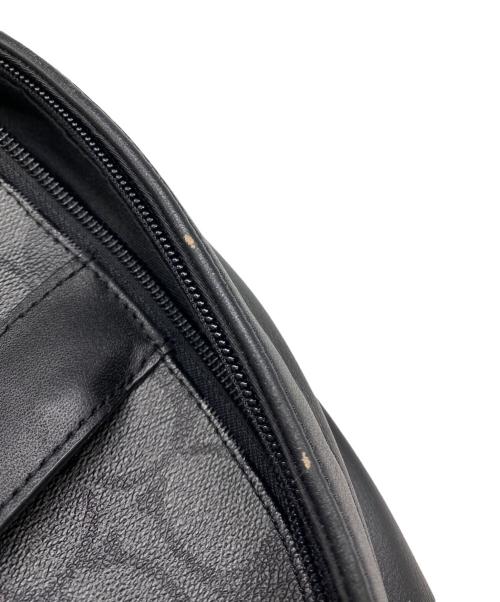 COACH（コーチ）COACH (コーチ) ボディーバッグ ブラックの古着・服飾アイテム