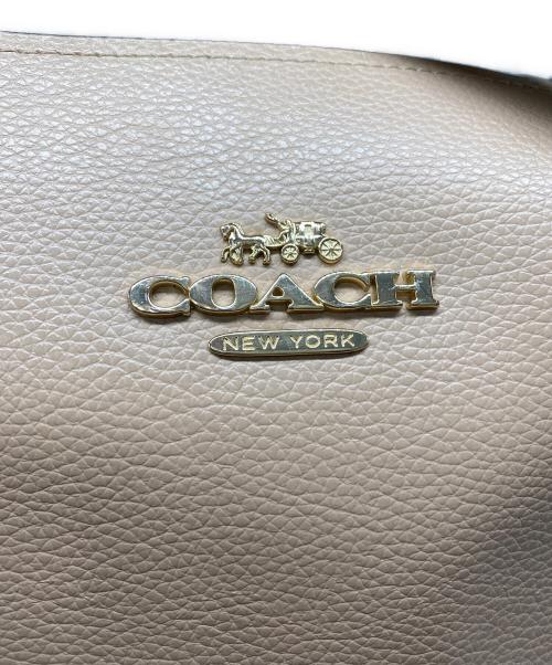 COACH（コーチ）COACH (コーチ) テイタム キャリーオール 40 ベージュの古着・服飾アイテム