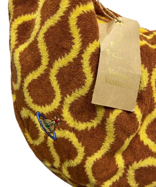 Vivienne Westwood（ヴィヴィアンウエストウッド）Vivienne Westwood (ヴィヴィアンウエストウッド) スクイグルパイル生地ショルダーバッグ ブラウンの古着・服飾アイテム