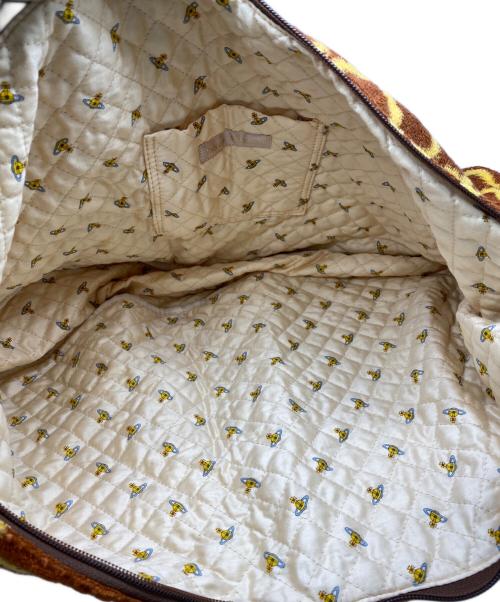 Vivienne Westwood（ヴィヴィアンウエストウッド）Vivienne Westwood (ヴィヴィアンウエストウッド) スクイグルパイル生地ショルダーバッグ ブラウンの古着・服飾アイテム