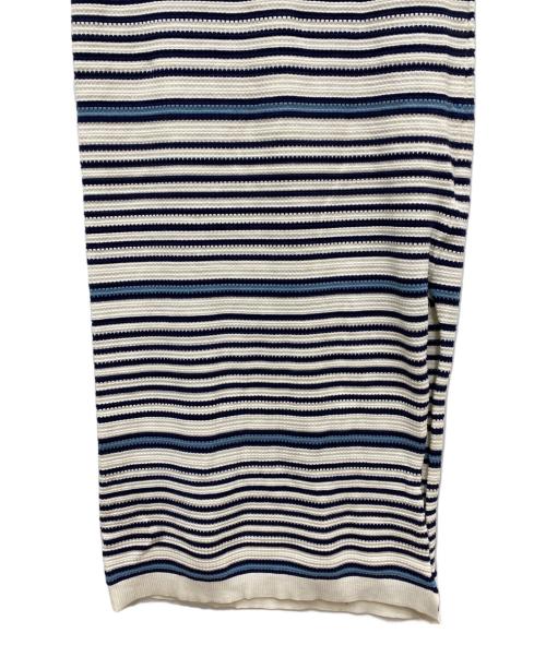 Lily Brown（リリーブラウン）Lily Brown (リリーブラウン) MARY QUANT (マリークヮント) ロゴジャガードニットキャミワンピース ホワイト サイズ:FREEの古着・服飾アイテム