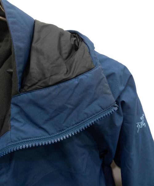 ARC'TERYX（アークテリクス）ARC'TERYX (アークテリクス) KODA JACKET ナイロン フーデッド ジップアップ ジャケット ブルー サイズ:Mの古着・服飾アイテム