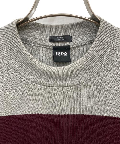 HUGO BOSS（ヒューゴ ボス）HUGO BOSS (ヒューゴ ボス) ボーダーニット グレー×レッド サイズ:ＸＬの古着・服飾アイテム