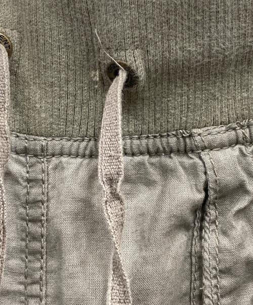 goa（ゴア）goa (ゴア) archive gimmick zipped skirt Y2K ベージュ サイズ:FREEの古着・服飾アイテム