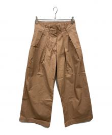 maison kitsune（メゾンキツネ）の古着「ナイロンタックパンツ」｜ブラウン
