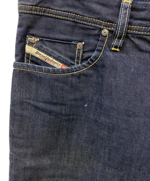 DIESEL（ディーゼル）DIESEL (ディーゼル) adidas (アディダス) デニムパンツ インディゴ サイズ:W32の古着・服飾アイテム