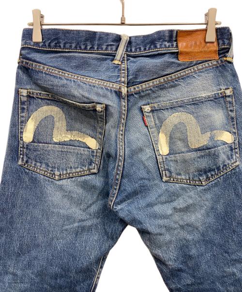 EVISU（エヴィス）EVISU (エヴィス) カモメプリントセルビッチデニムパンツ ブルー サイズ:Ｗ32の古着・服飾アイテム