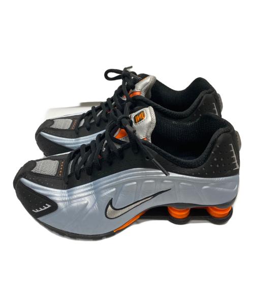 NIKE（ナイキ）NIKE (ナイキ) SHOX R4 BLUE TINT/METALLIC SILVER-TOTAL ORANGE ブルー サイズ:24㎝の古着・服飾アイテム