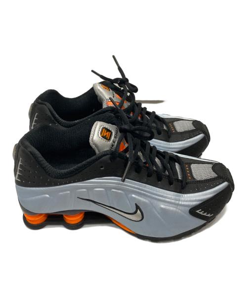 NIKE（ナイキ）NIKE (ナイキ) SHOX R4 BLUE TINT/METALLIC SILVER-TOTAL ORANGE ブルー サイズ:24㎝の古着・服飾アイテム