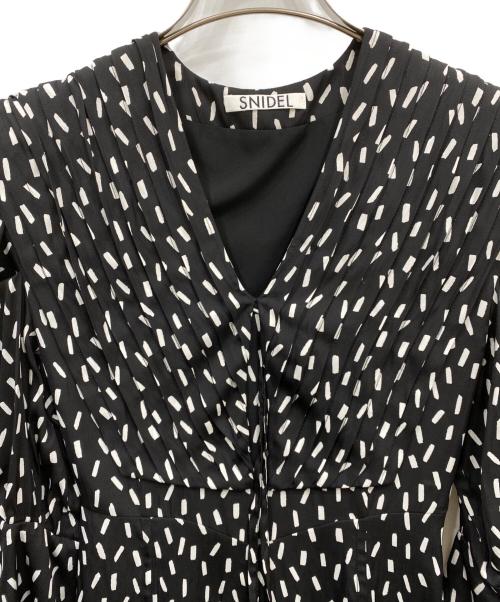Snidel（スナイデル）Snidel (スナイデル) ビッグカラークラシカルワンピース ブラックの古着・服飾アイテム