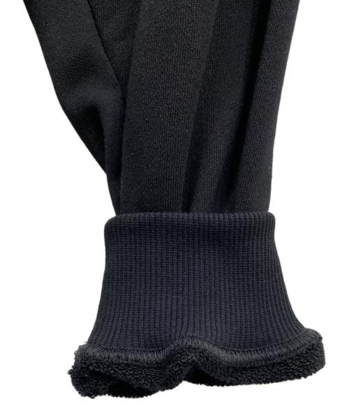 koti BEAUTY&YOUTH（コティ ビューティーアンドユース）koti BEAUTY&YOUTH (コティ ビューティーアンドユース) ハーフジップスウェット ブラック サイズ:Ｓの古着・服飾アイテム