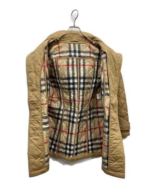 BURBERRY（バーバリー）BURBERRY (バーバリー) キルティングコート ベージュ サイズ:44の古着・服飾アイテム