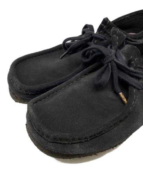 CLARKS（クラークス）CLARKS (クラークス) ワラビーシューズ ブラック サイズ:27㎝の古着・服飾アイテム