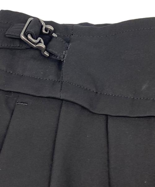 IRENISA（イレニサ）IRENISA (イレニサ) TWO TUCK WIDE PANTS ブラック サイズ:2の古着・服飾アイテム