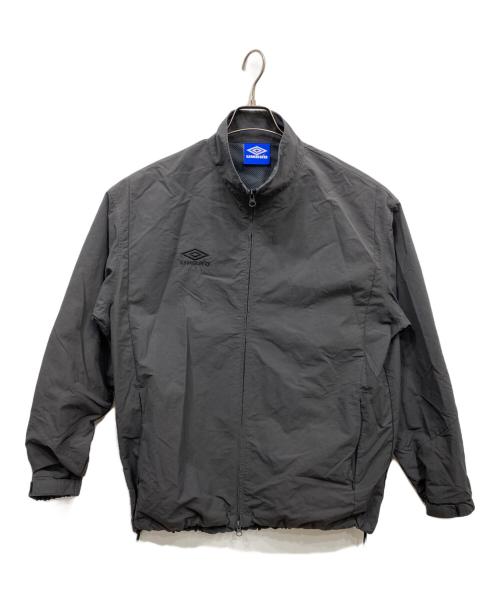 UMBRO（アンブロ）UMBRO (アンブロ) URBAN RESEARCH DOORS (アーバンリサーチドアーズ) RS TRACK JACKET グレー サイズ:Lの古着・服飾アイテム