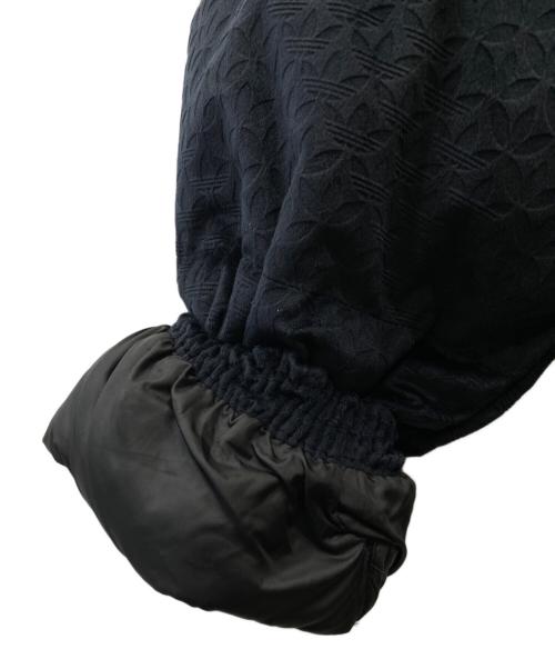 adidas（アディダス）adidas (アディダス) D REGEN MONOGRA ダウンジャケット ネイビー サイズ:Ｌの古着・服飾アイテム