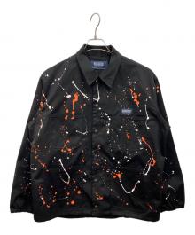 UNIVERSAL OVERALL（ユニバーサルオーバーオール）の古着「ペイント加工 スナップボタン カバーオール」｜ブラック