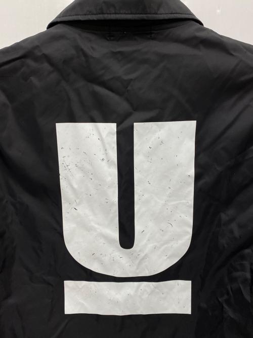 UNDERCOVER（アンダーカバー）UNDERCOVER (アンダーカバー) プリントコーチジャケット ブラック サイズ:Lの古着・服飾アイテム