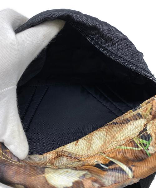 THE NORTH FACE（ザ ノース フェイス）THE NORTH FACE (ザ ノース フェイス) Supreme (シュプリーム) 16AW Roo II Lumbar Pack ブラウンの古着・服飾アイテム