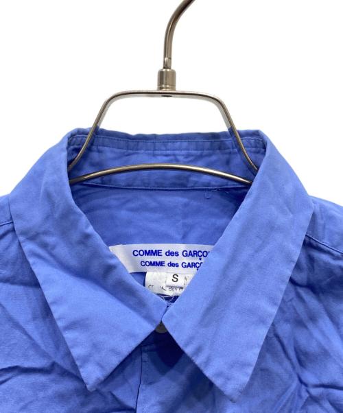 ROBE DE CHAMBRE COMME DES GARCONS（ローブドシャンブル コムデギャルソン）ROBE DE CHAMBRE COMME DES GARCONS (ローブドシャンブル コムデギャルソン) レギュラーシャツ スカイブルー サイズ:Sの古着・服飾アイテム
