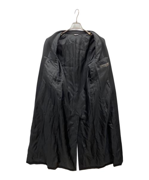 COMME des GARCONS HOMME PLUS（コムデギャルソンオムプリュス）COMME des GARCONS HOMME PLUS (コムデギャルソンオムプリュス) ウールボタンレスコート ブラック サイズ:Sの古着・服飾アイテム