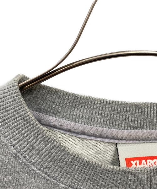 X-LARGE（エクストララージ）X-LARGE (エクストララージ) クルーネックスウェット グレー サイズ:Mの古着・服飾アイテム