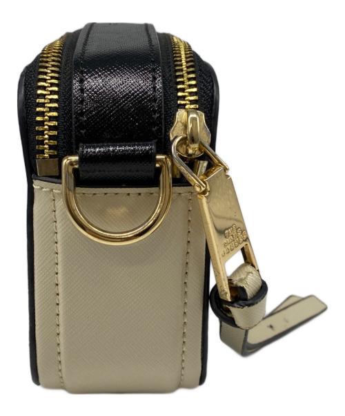 MARC JACOBS（マークジェイコブズ）MARC JACOBS (マークジェイコブズ) スナップショット 2WAYバッグ アイボリーの古着・服飾アイテム