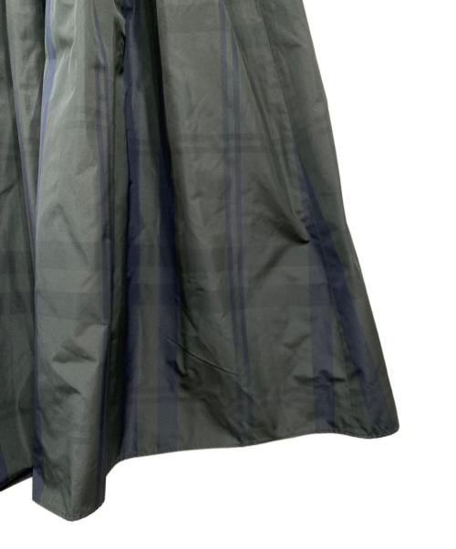 UNITED ARROWS（ユナイテッドアローズ）UNITED ARROWS (ユナイテッドアローズ) ロングスカート グリーン サイズ:38の古着・服飾アイテム